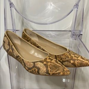 DONALD PLINER | 6.5 | snake print low wedge flats